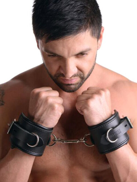 Кожени белезници Strict Leather Padded Premium Locking Wrist Restraints