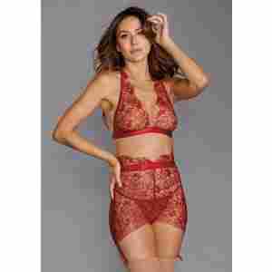 Delicate Floral Embroidery Three Piece Set - S