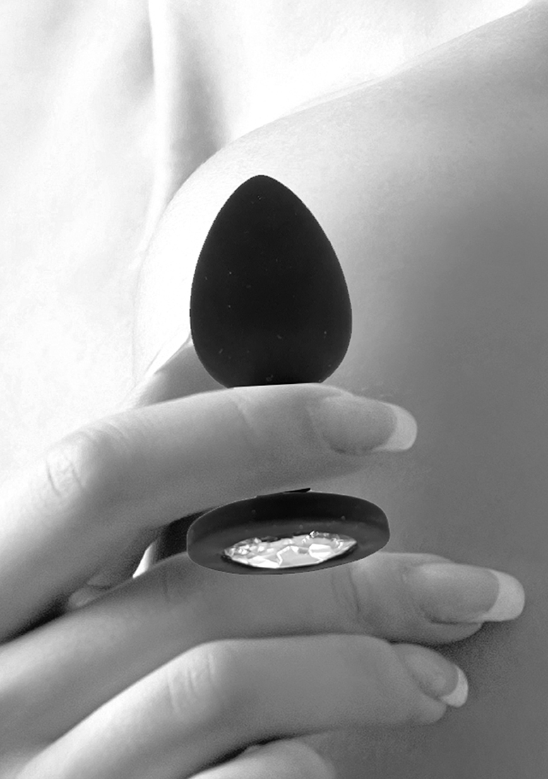 Silicone Butt Plug with Removable Jewelry