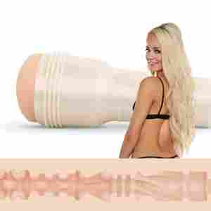 Fleshlight Girls - Elsa Jean Treat
